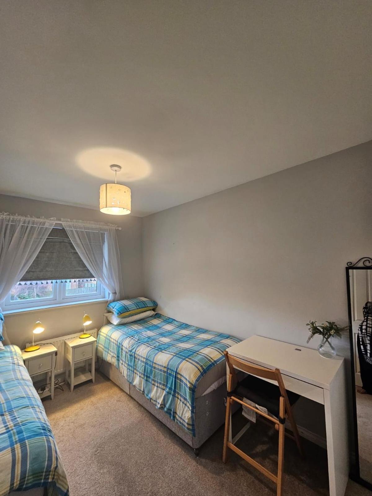 The Park View, 2 Bedroom House Kirkcaldy Exterior photo